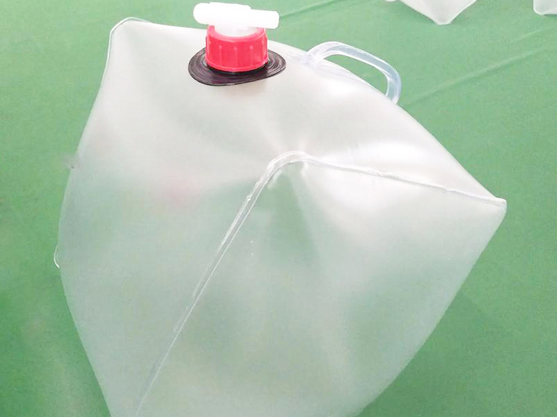 PVC储水袋高频焊接
